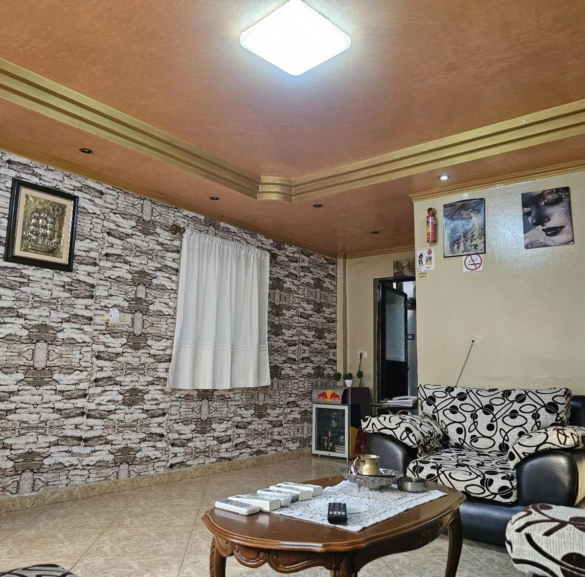 Dafina Hotel Tirana Bagian luar foto