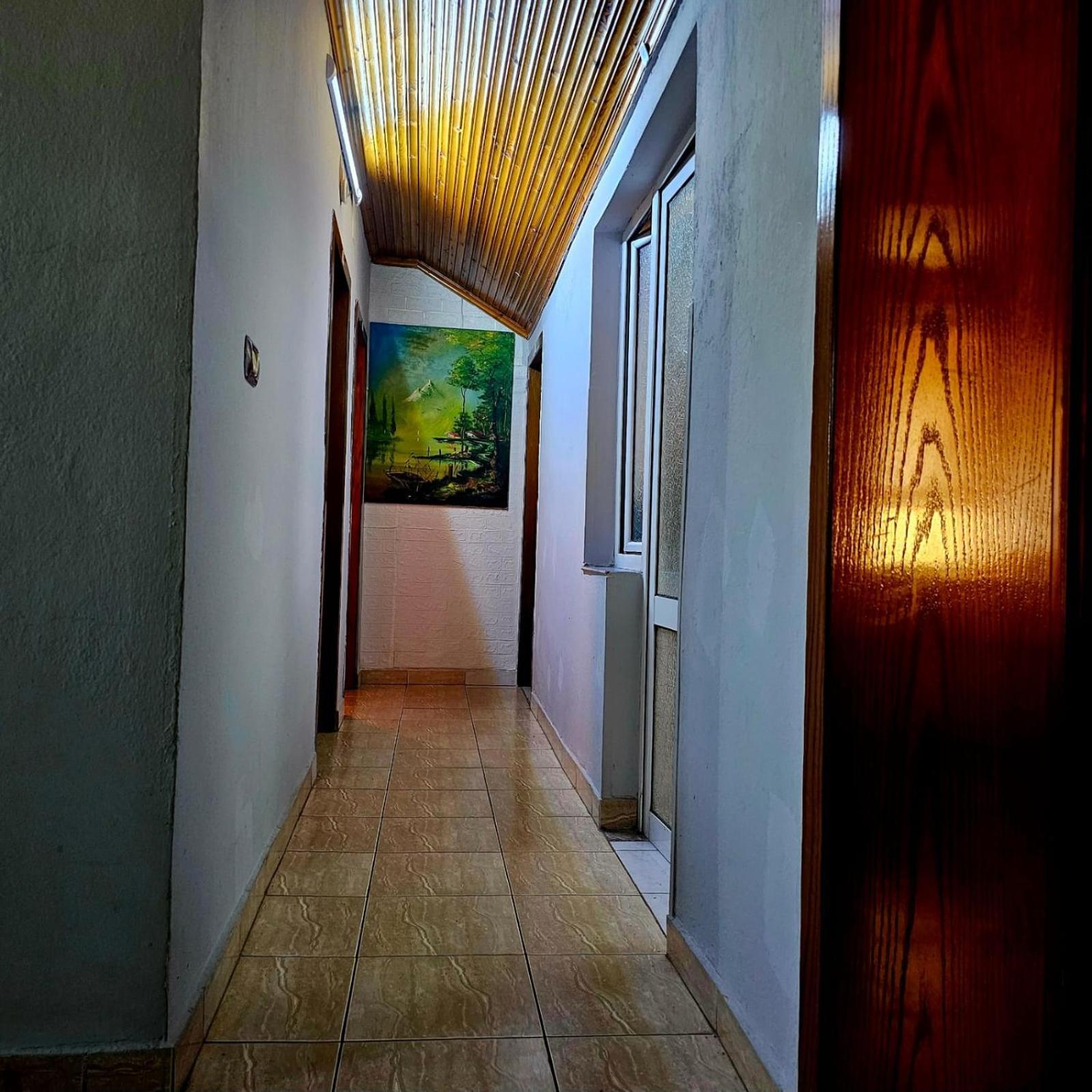 Dafina Hotel Tirana Bagian luar foto