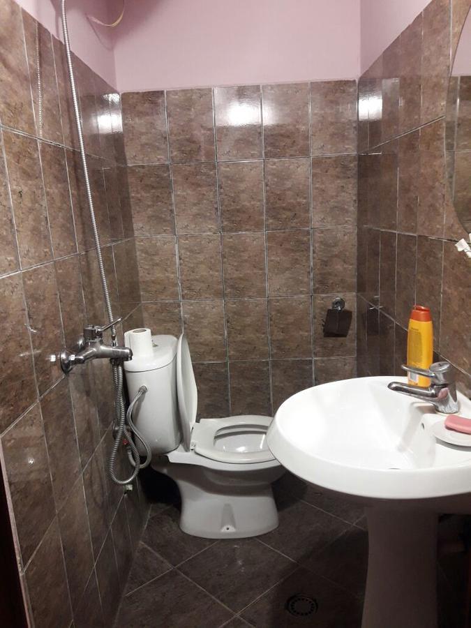 Dafina Hotel Tirana Bagian luar foto
