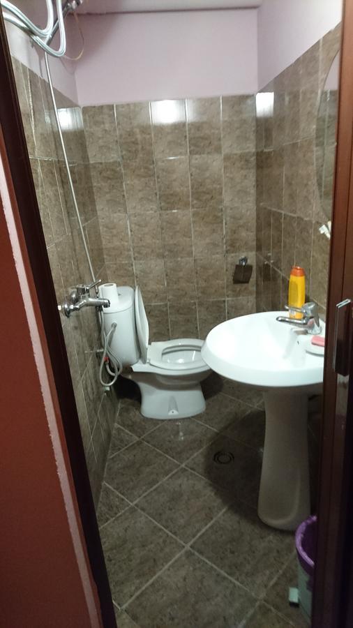 Dafina Hotel Tirana Bagian luar foto
