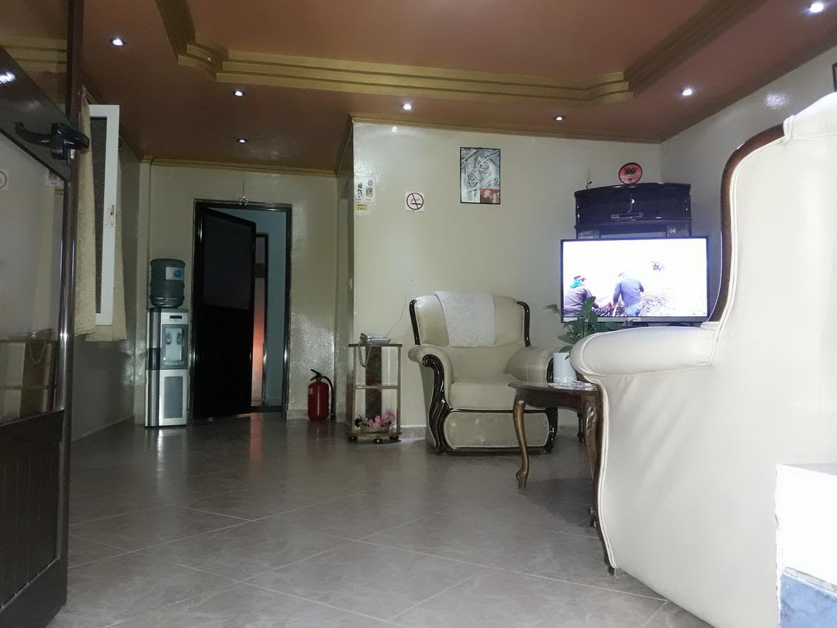 Dafina Hotel Tirana Bagian luar foto